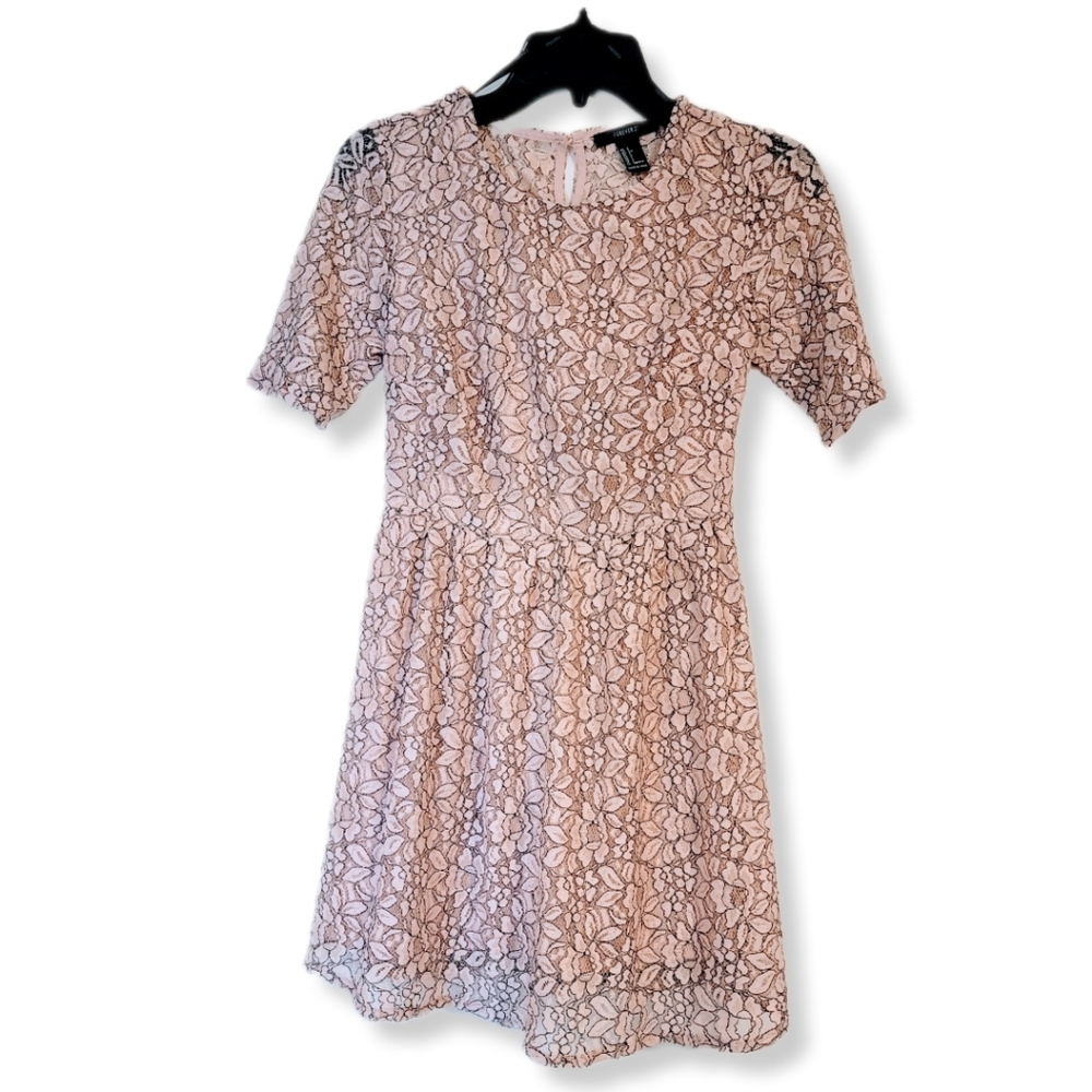 Forever 21 Dress light Mauve and black Floral Lace Skater Wedding Sizesmall NWT